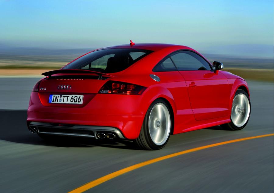  Audi TTS Coupe (8J) 2008 года  (WW) (фото 5 из 19)